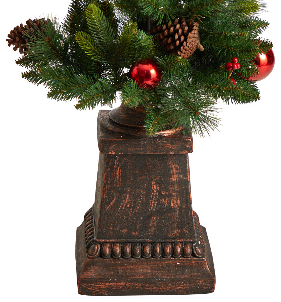 D1031 5' Holiday Decorated Lamp Post With Artificial Christmas Greenery