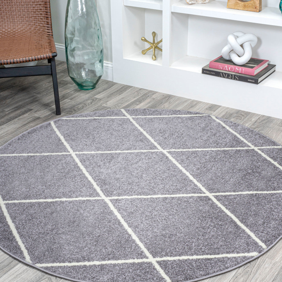 Cole Minimalist Diamond Trellis Gray/White 5' Round Area Rug