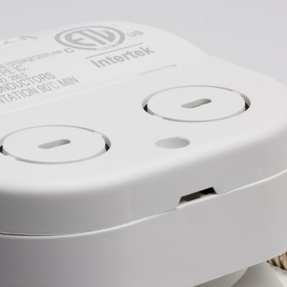 9 watt LED Direct Wire Downlight - Gimbaled - 6 inch - 5000K - 120 volt - Dimmab