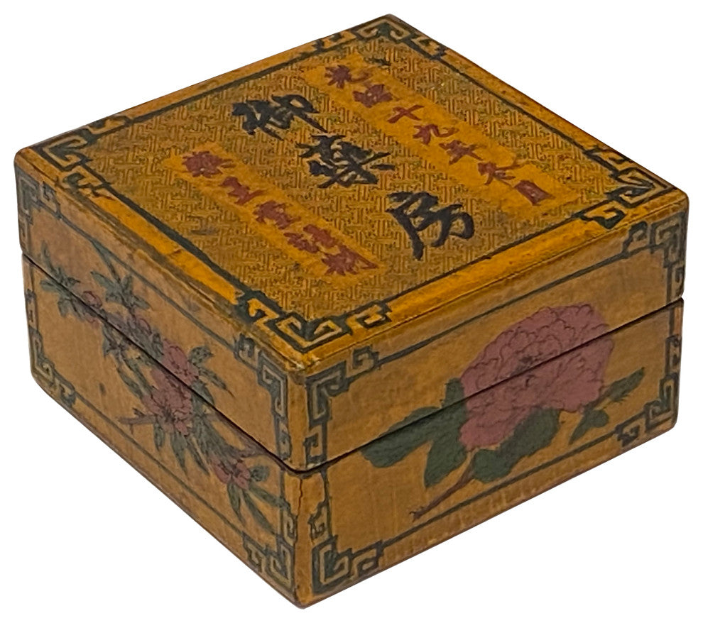 Chinese Distressed Yellow Characters Graphic Square Shape Box Hws2351