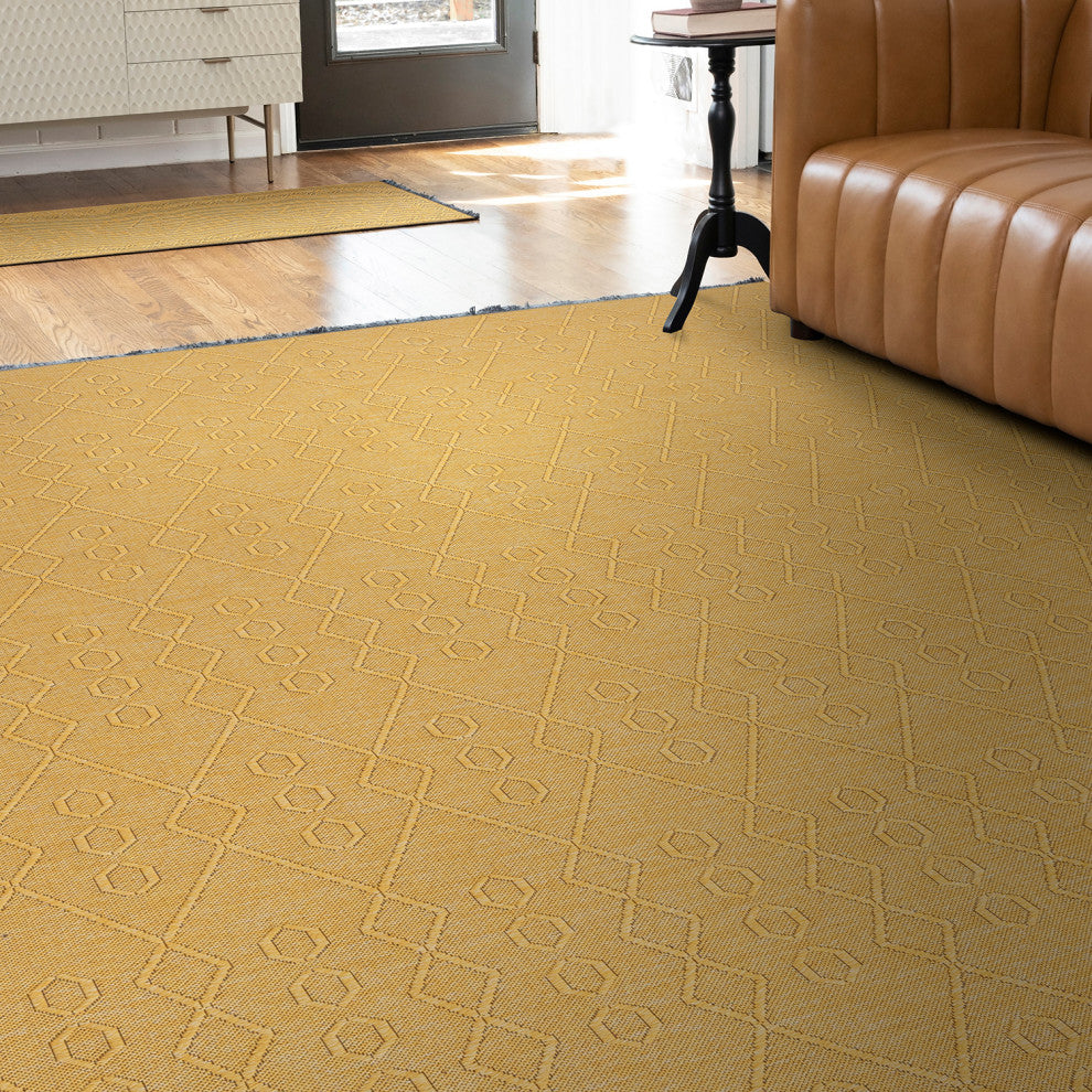 Aliana Transitional Geometric Gold Indoor Rectangle Area Rug 8x10