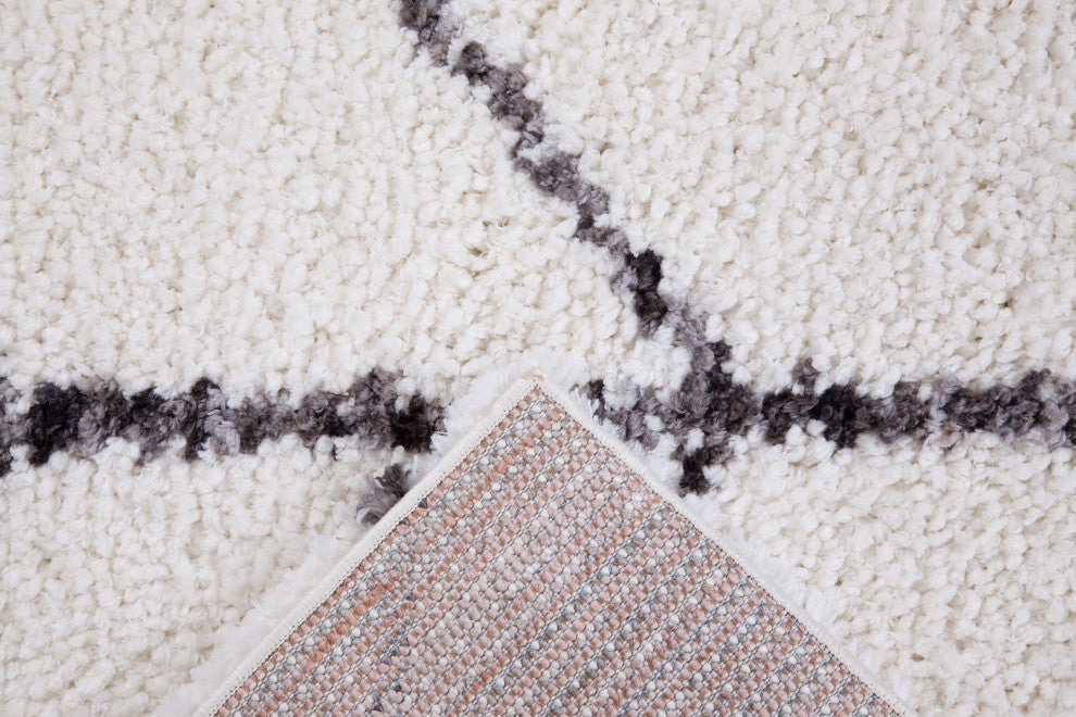 Oasis Cosima White and Dark Gray Polyester Area Rug