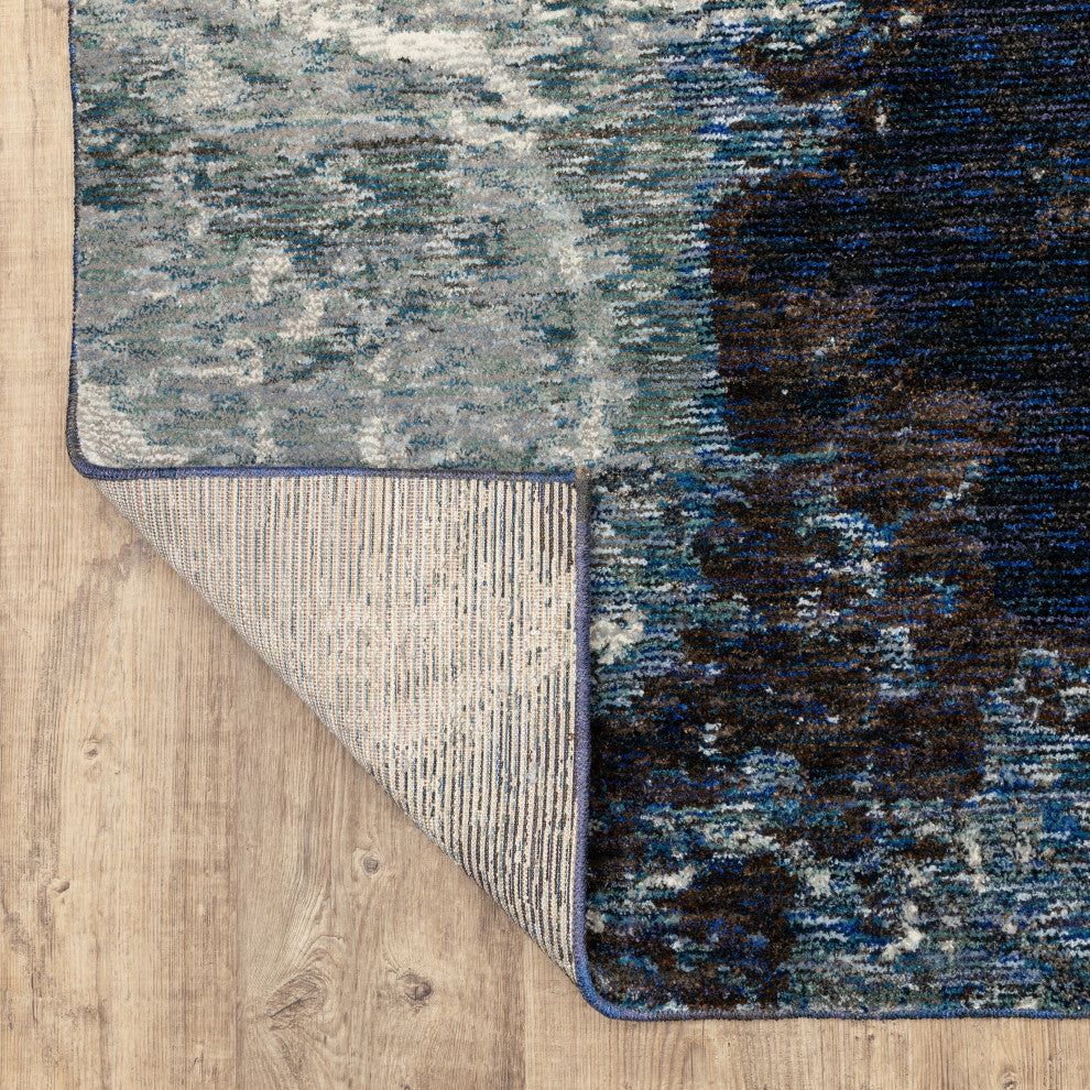 Elements Oceanic Abstract Blue/ Gray Area Rug, 2'3"x8'