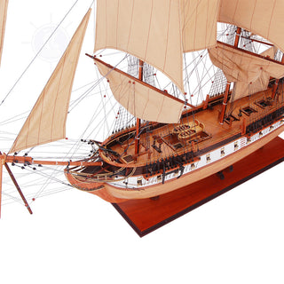 Uss Constitution Xl Museum-quality Fully Assembled Wooden Model Ship