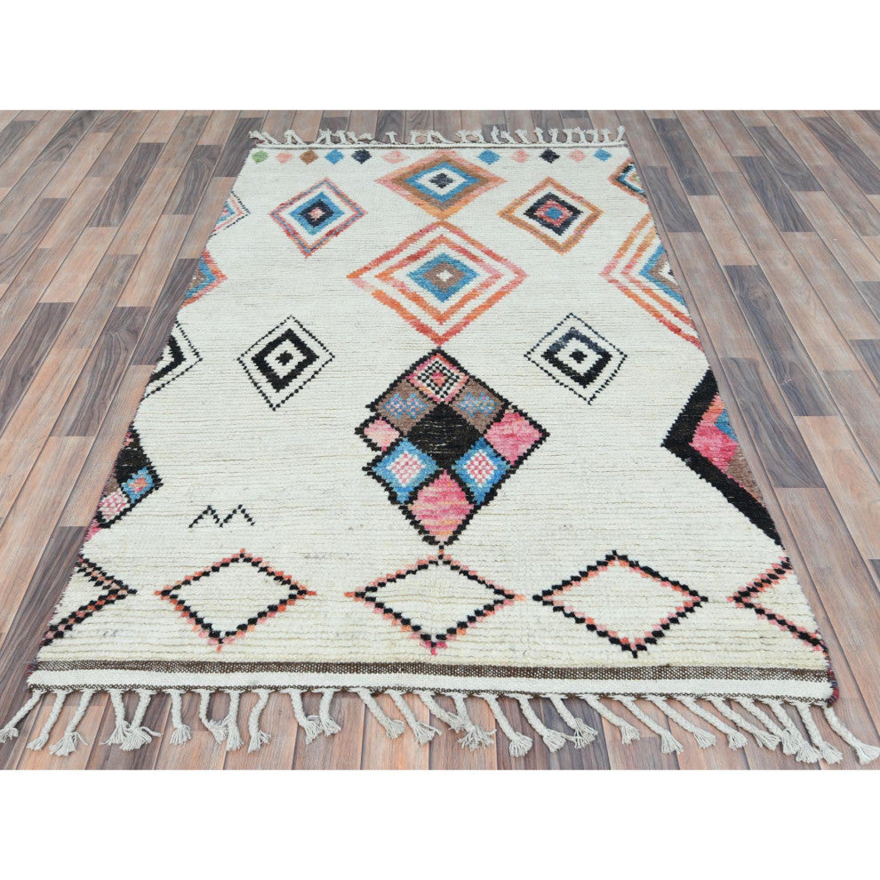 Ivory Moroccan Berber Extra Soft Wool Hand Knotted Oriental Rug, 4'x6'4"
