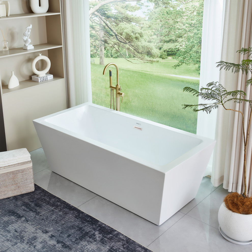 Freestanding Acrylic Bathtub, White/Polished Chrome, L, 67"