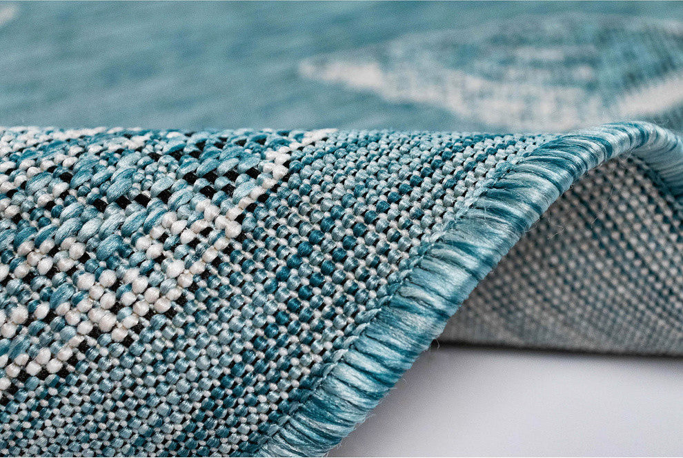 Carmel Shells Indoor/Outdoor Rug, Aqua, 3'3"x4'11"