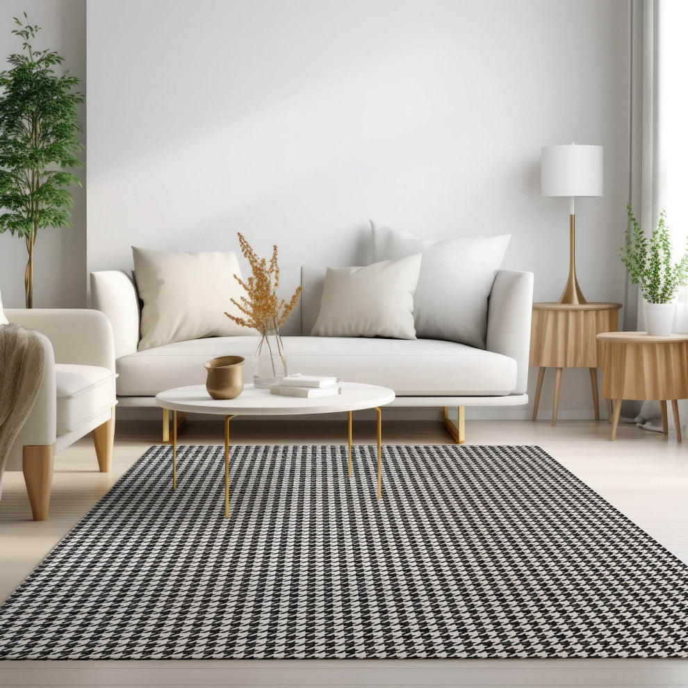 Indoor/Outdoor Hinton HN1 Black Machine Washable 10' x 14' Rug
