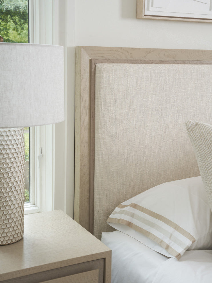 Grayson Upholstered Headboard 5/0 Queen