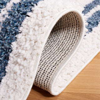 Safavieh Himalaya Collection CLC100A Rug, Ivory/Blue, 5'3" X 7'6"