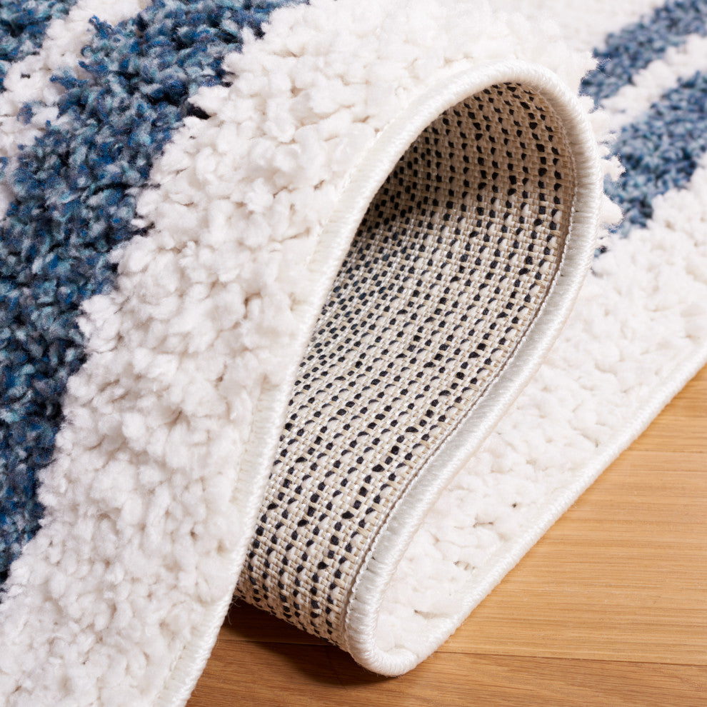 Safavieh Himalaya Collection CLC100A Rug, Ivory/Blue, 5'3" X 7'6"