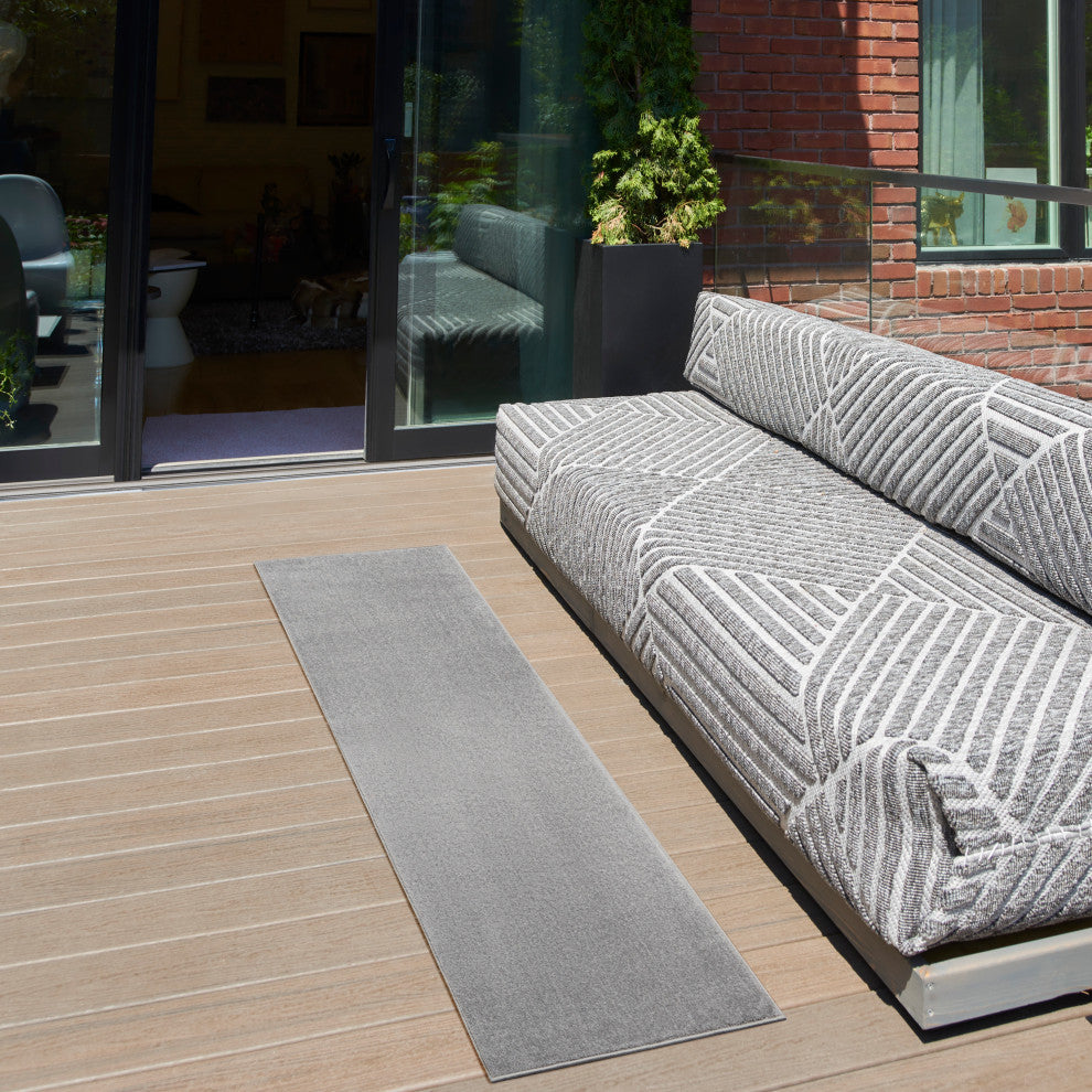 Nourison Essentials 2' x 6' Silver Grey Outdoor Area Rug