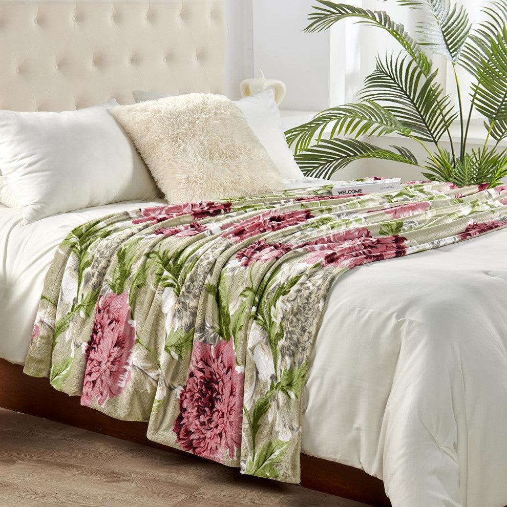 Floral Printed Flannel Throw, Geranium Red