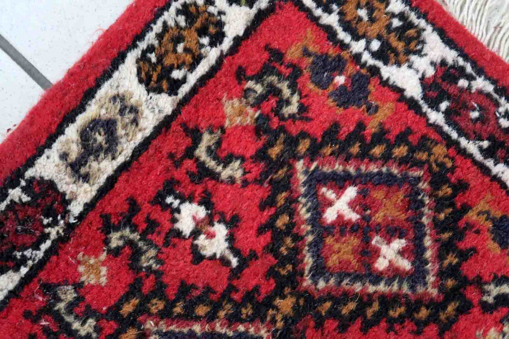 Handmade Vintage Persian Hamadan Mat 1.3'x1.8', 40cmx56cm 1970s