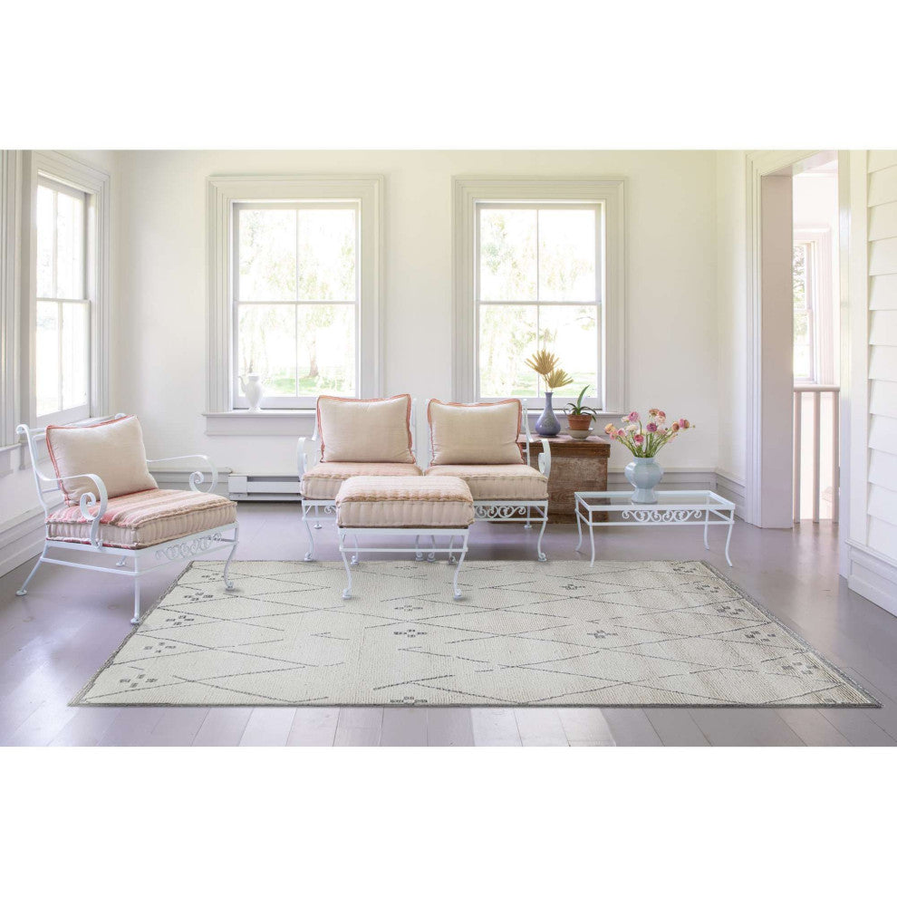Adab Carved Lines Area Rug, Black, 6'x9'
