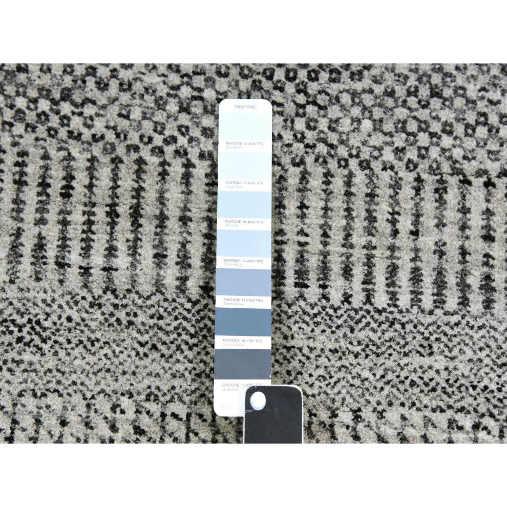 Power Gray Grass Design Hand Knotted Undyed Organic Wool Runner Rug, 2'7"x8'