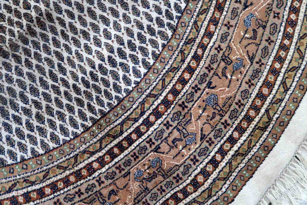 Handmade Vintage Indian Seraband Rug 8.3', 253cm 1970s
