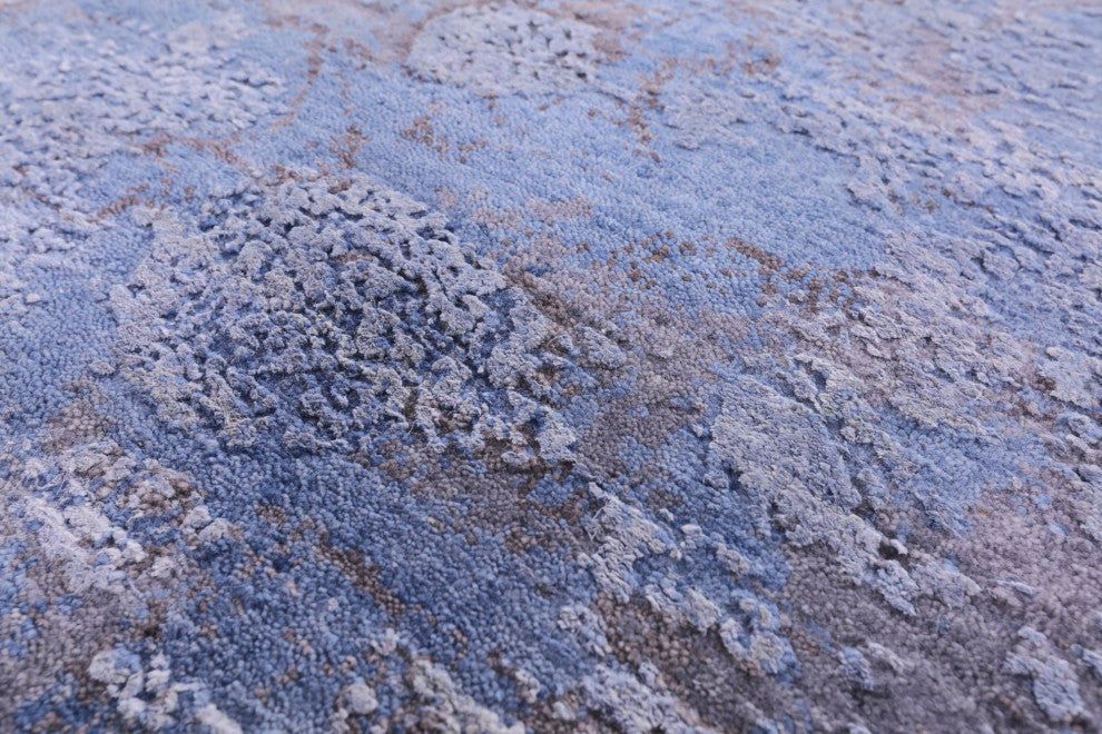 9' 0" X 12' 4" Wool and Silk Hand Knotted Abstract Rug Q9037