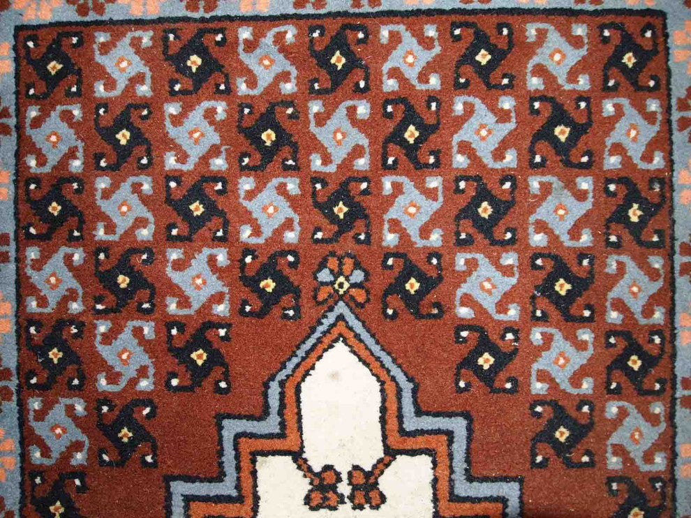 Handmade vintage Moroccan Berber rug 2.6' x 5.6' (81cm x 170cm) 1970s