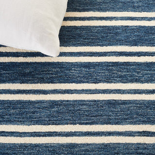 Safavieh Lauren Ralph Lauren Collection LRL6704 Rug, Blue/Ivory, 6' Square