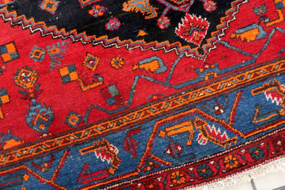 Handmade Vintage Persian Hamadan Rug 4.3'x6.4', 133cmx196cm 1950s