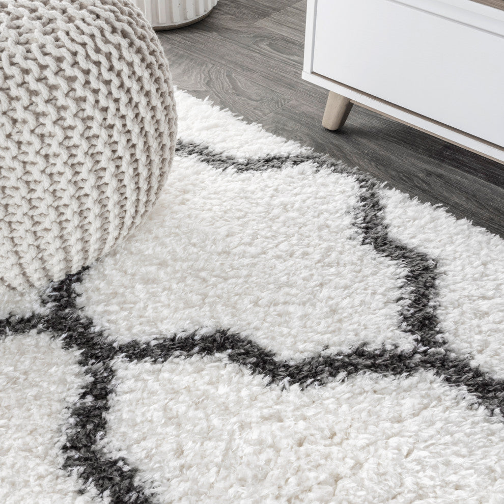 Marrakesh Shag Trellis with Tassels Area Rug, 3 X 5