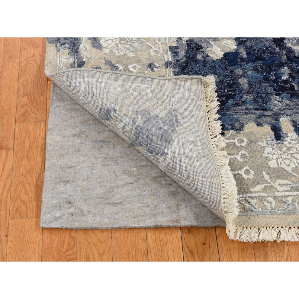 Gray Wool and Silk Transitional Design Hand Knotted Oriental Rug, 8'x9'9"