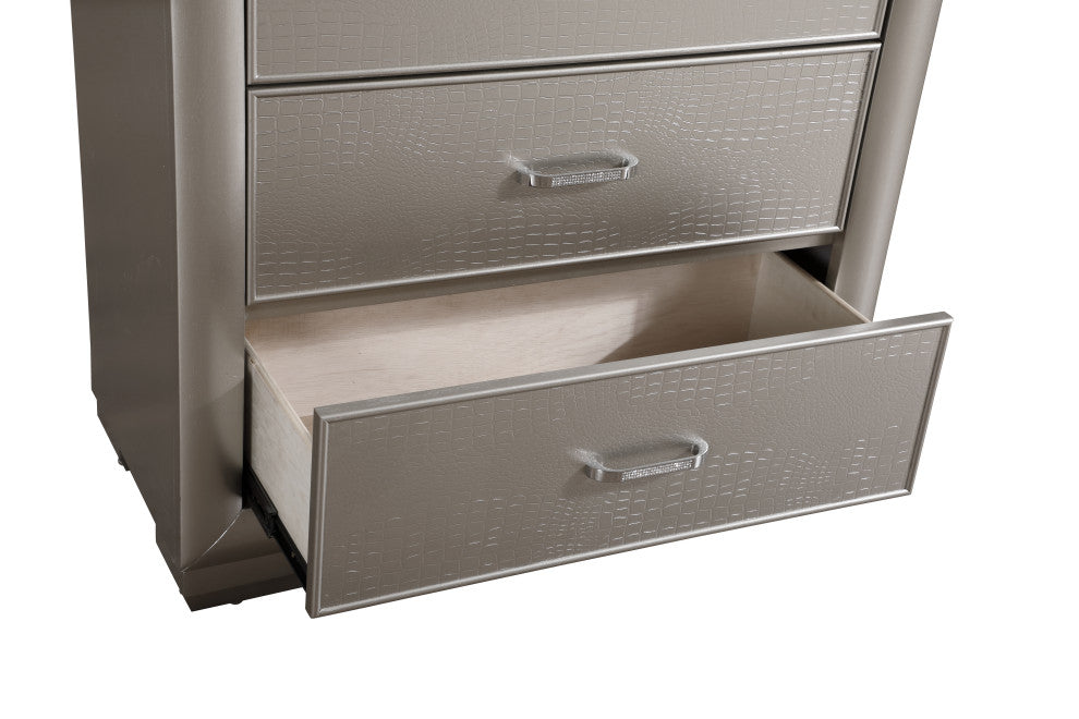 Vella Chest, Silver Champagne