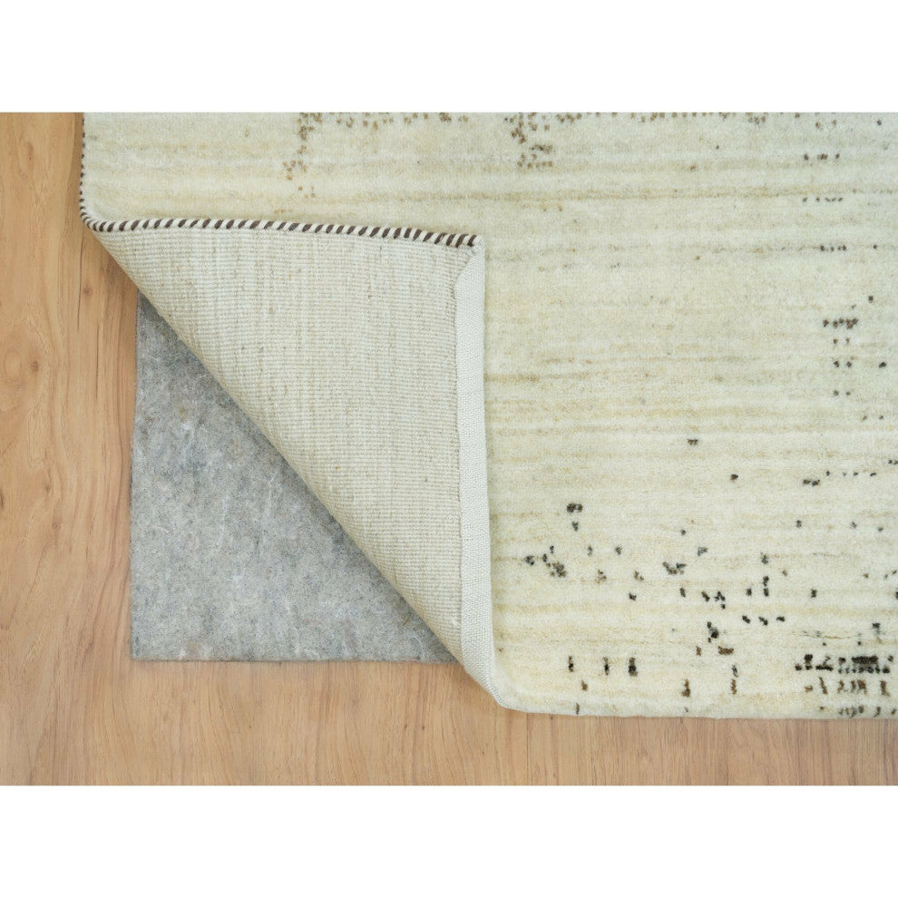 Parchment White Hand Knotted Lori Buft Gabbeh Wool Oriental Rug, 8'3"x11'3"