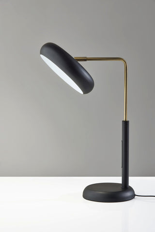 Lawson LED Table Lamp w. Smart Switch