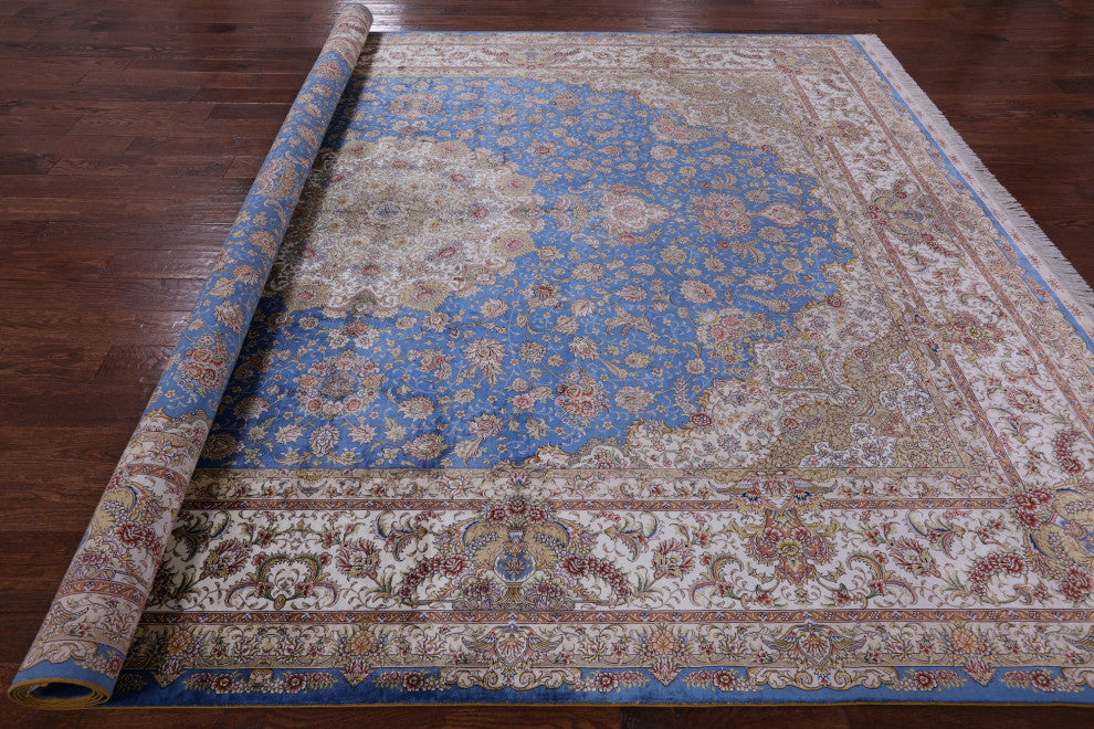 9' 0" X 12' 0'' Hand Knotted High End Persian 100% Silk Rug Q4787