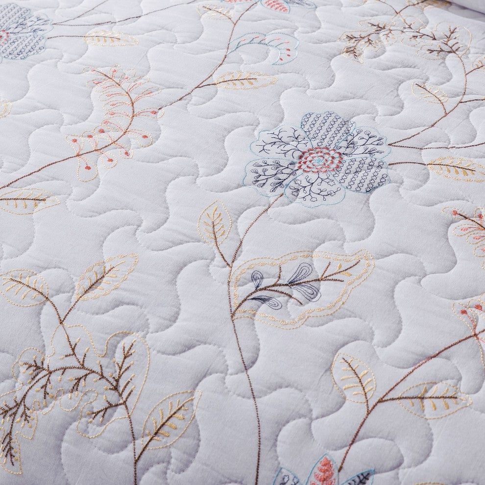 Tache Elegant Floral Embroidery Quilt Bedspread, Twin