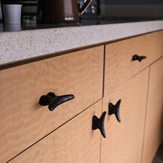 2.5 In Cast Iron Black Nautical Cleat Drawer Pulls Cabinet Knobs Set of 6