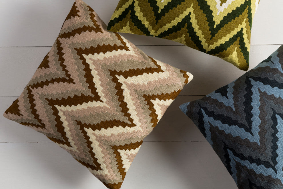 Surya Ikat Chevron AR-052 22" x 22" Pillow Kit