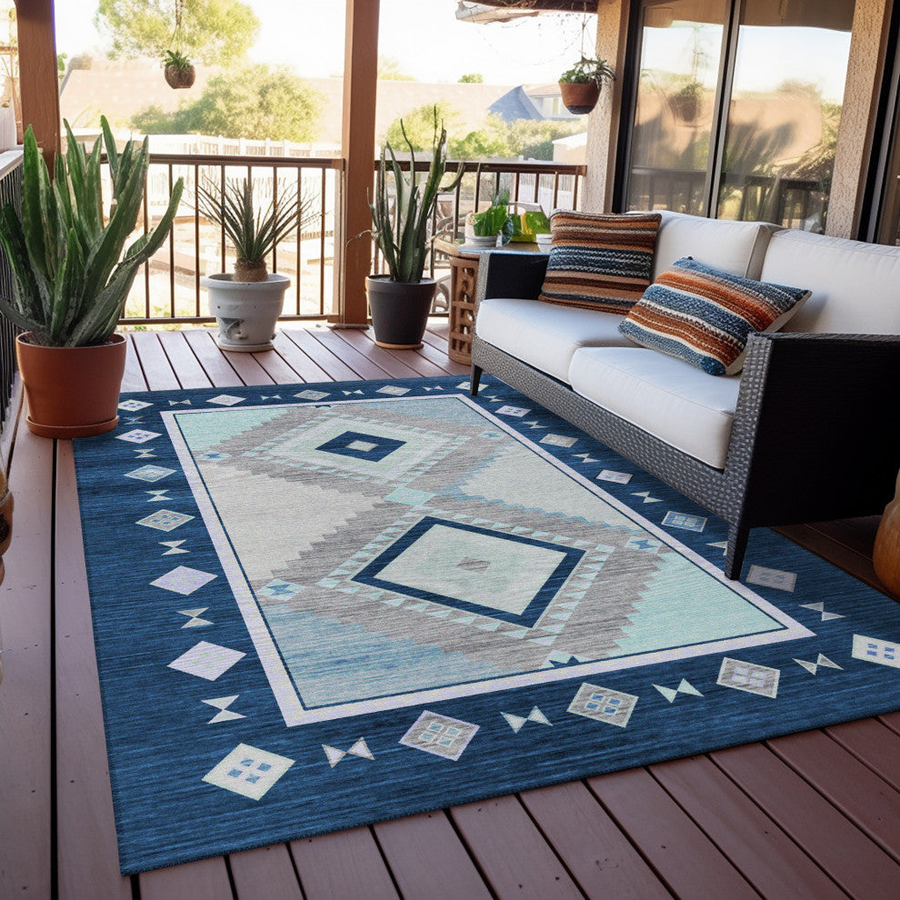 Indoor/Outdoor Phoenix PH2 Denim Machine Washable 8' x 10' Rug