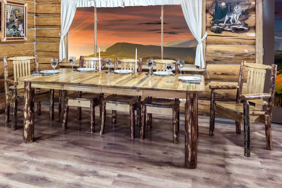 Glacier Country Collection 4 Post Dining Table With Two 18" Leaves