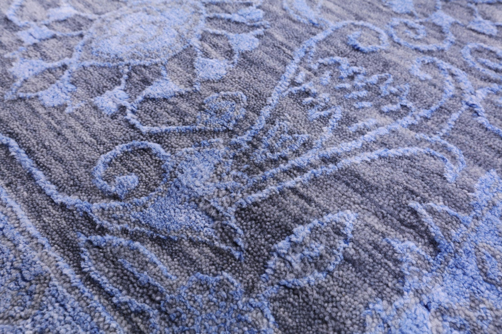 9' 0" X 12' 2" Handmade Wool & Silk Persian Rug - Q15827