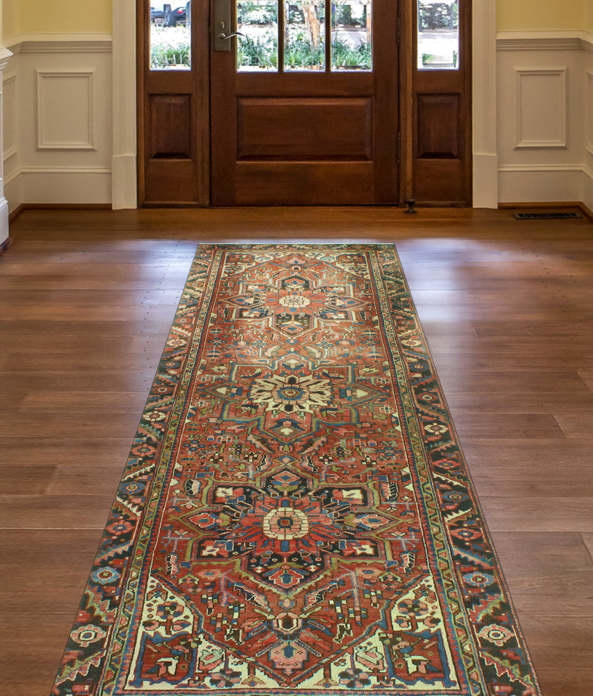 Fine Vintage Heriz Tabarak Rust/Ivory Runner, 3'6 x 10'10