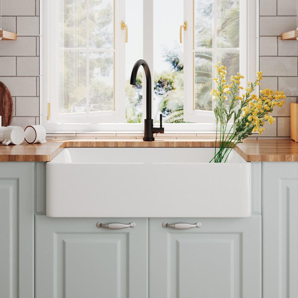 33'' Farm Kitchen Sink Ceramic Rectangular Single Bowl With Grid and Strainer
