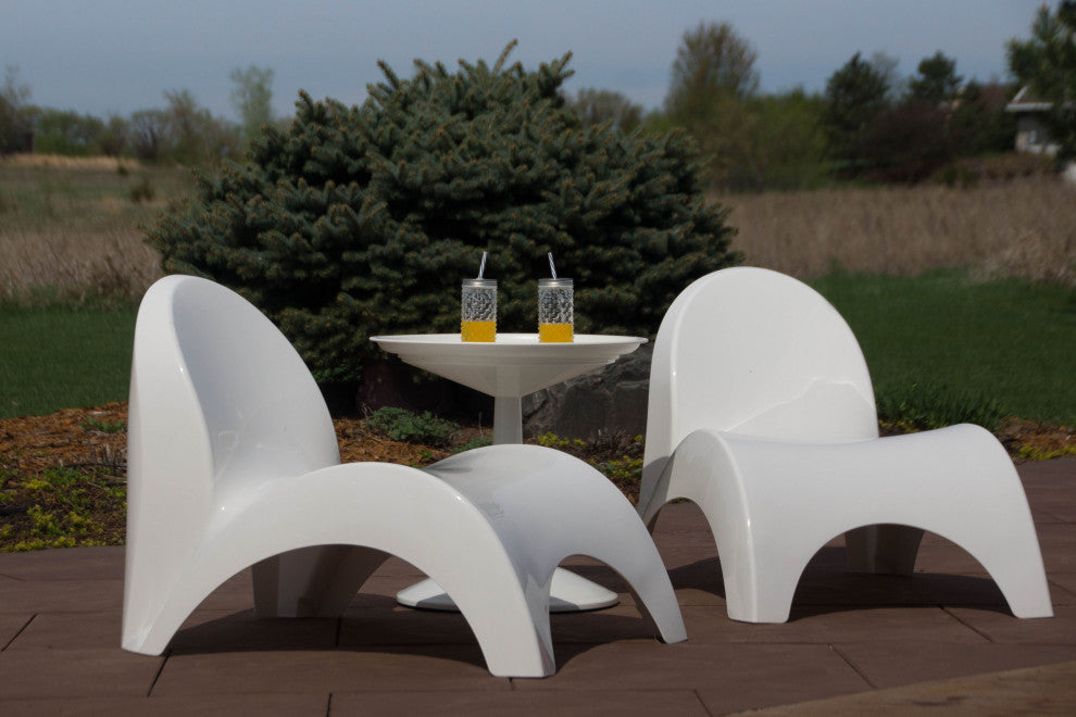 Set of two White Angel Trumpet Chairs with White Sprout Table, White