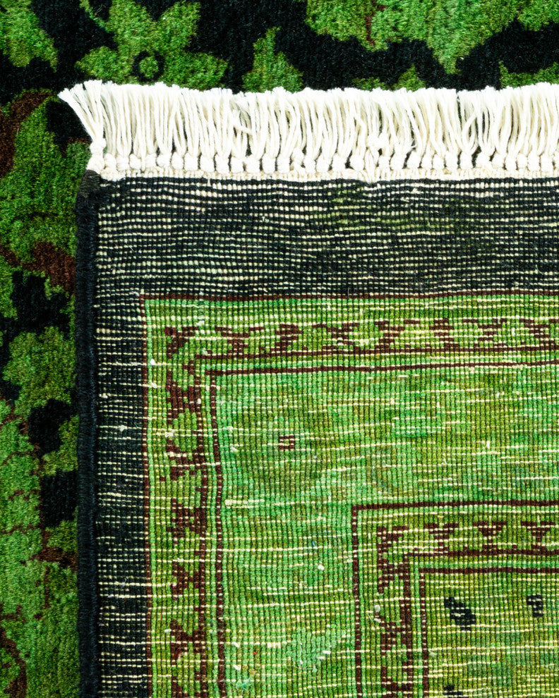 Fine Vibrance, One-of-a-Kind Hand-Knotted Area Rug Green, 8' 4" x 10' 0"