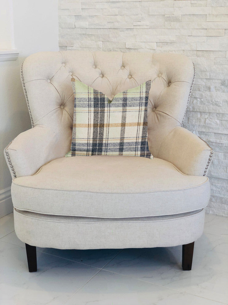 Plaid Rendezvous Luxury Throw Motif Pillow, 26"x26"