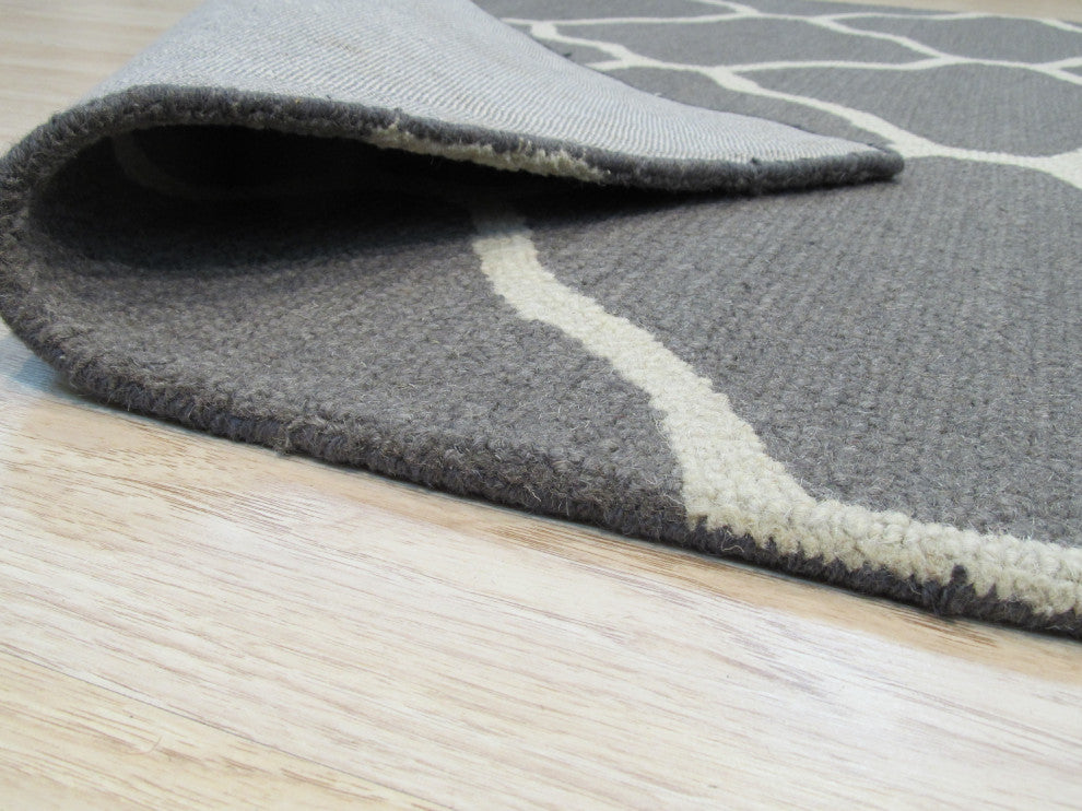 Gray Traditional Trellis Moroccan Area Rug