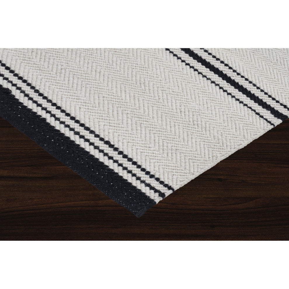 Alice 5'3" X 7'3" Ft Hand Woven Rug