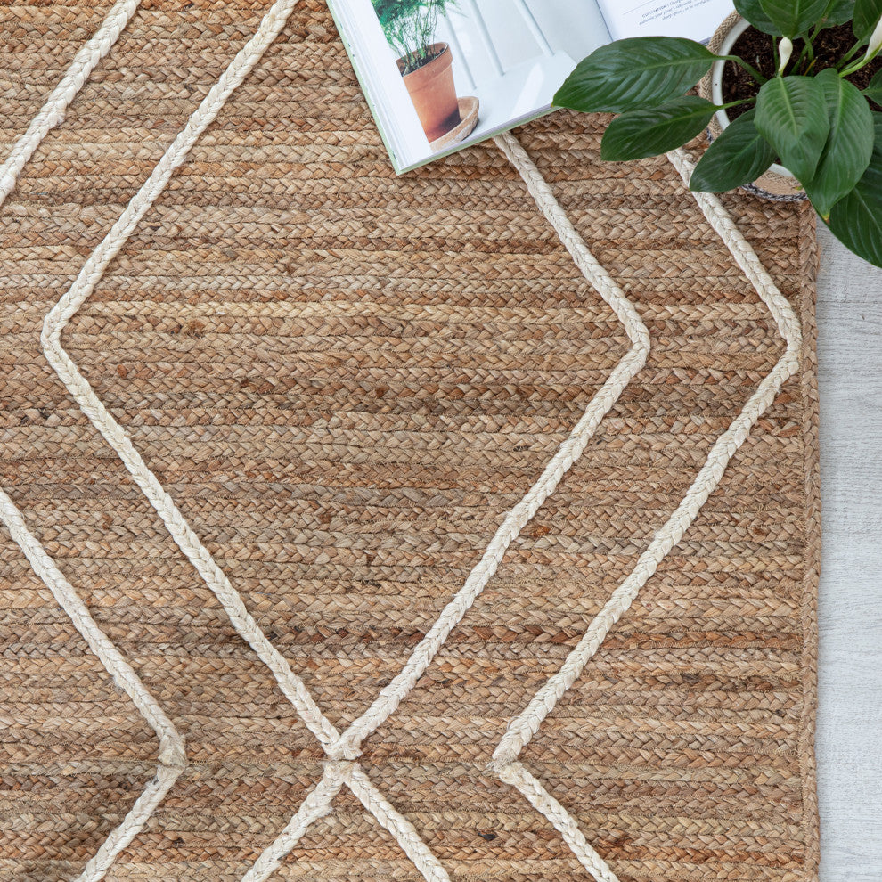 9' x 12' Bougainvillea Natural and Ivory Lattice Braided Area Rug