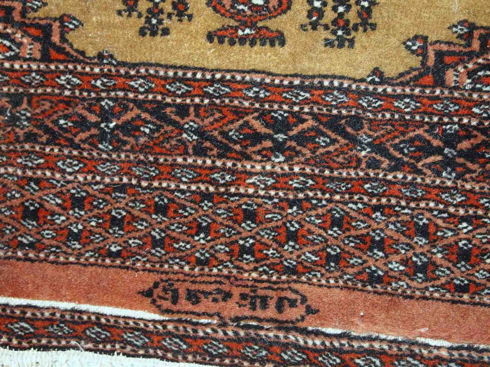 Handmade Vintage Uzbek Bukhara Rug, 2.5'x3.9', 77cm x120cm 1960s