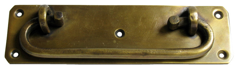 Rectangular Bail With Cropped Corners