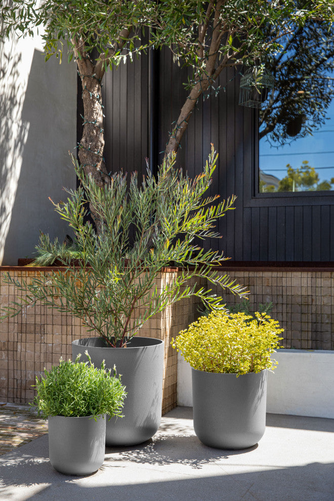 Veradek Mason Series Kona Planter Set of 3 Cluster, Gray