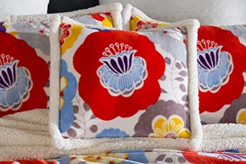 Retro Daydream Ultra Plush Sherpa Bedding Set, (Queen / Full, 4-Piece)