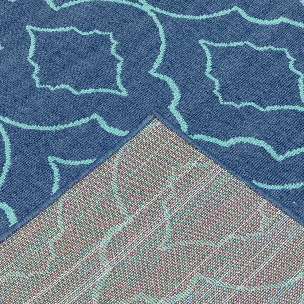 Madelina Lattice Navy and Blue Indoor or Outdoor Area Rug, 1'10"x2'10"